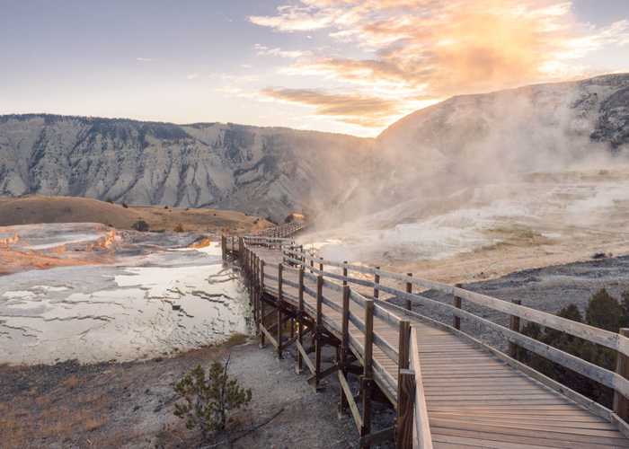 Sunrise at Mammoth Hot Springs.