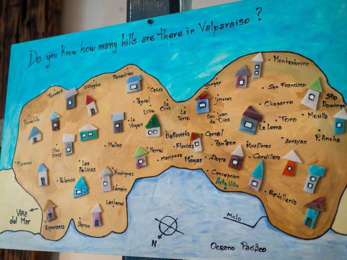 This map shows all the different hills in Valparaiso