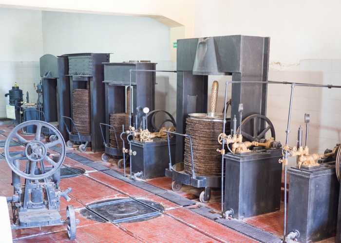 Old school oil presses