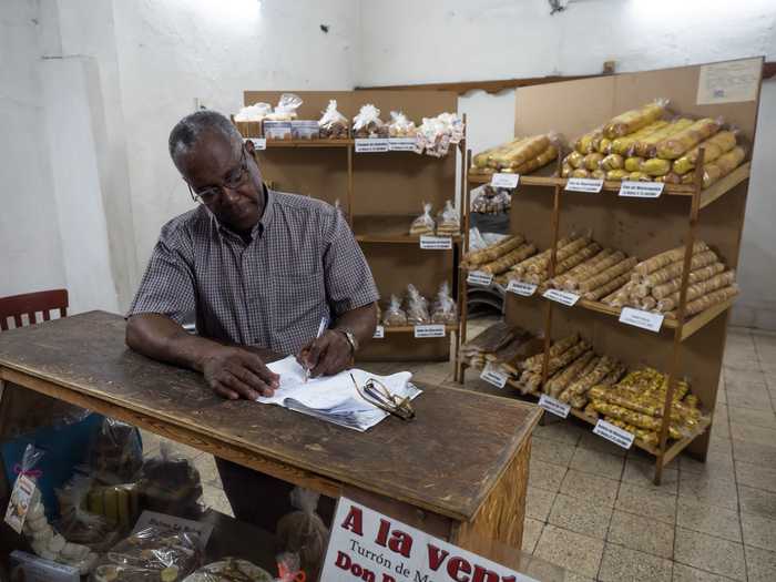 Neptuno Street, Havana