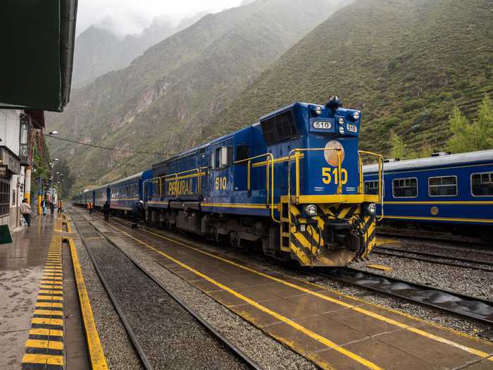 Ollantaytambo train station