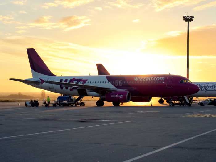 hungary budapest wizzair airplane