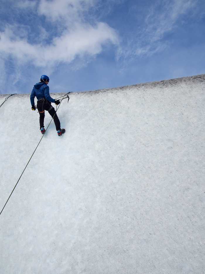 Gabe topping out on the warm up wall