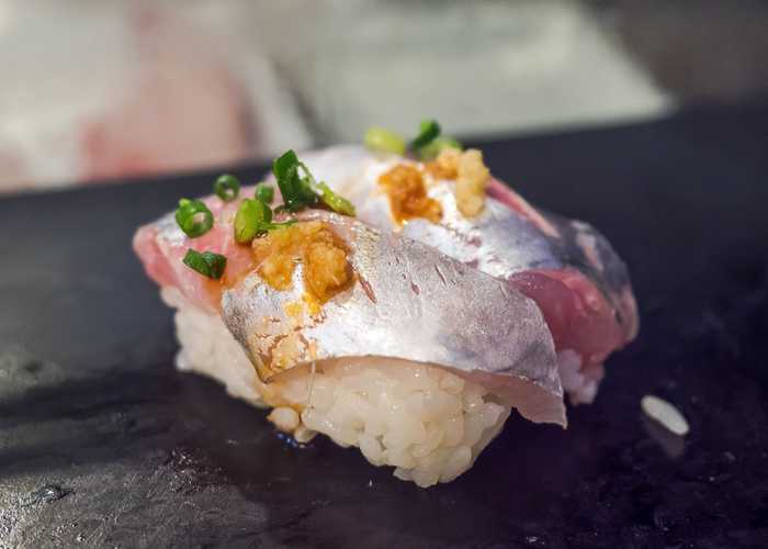 Tsukiji market mackerel sapa with horseradish
