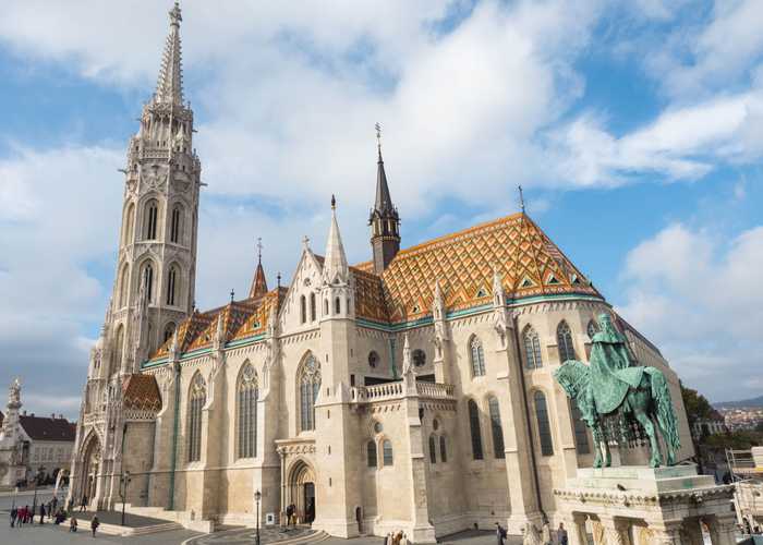 five destinations cheap budget travel church budapest hungary