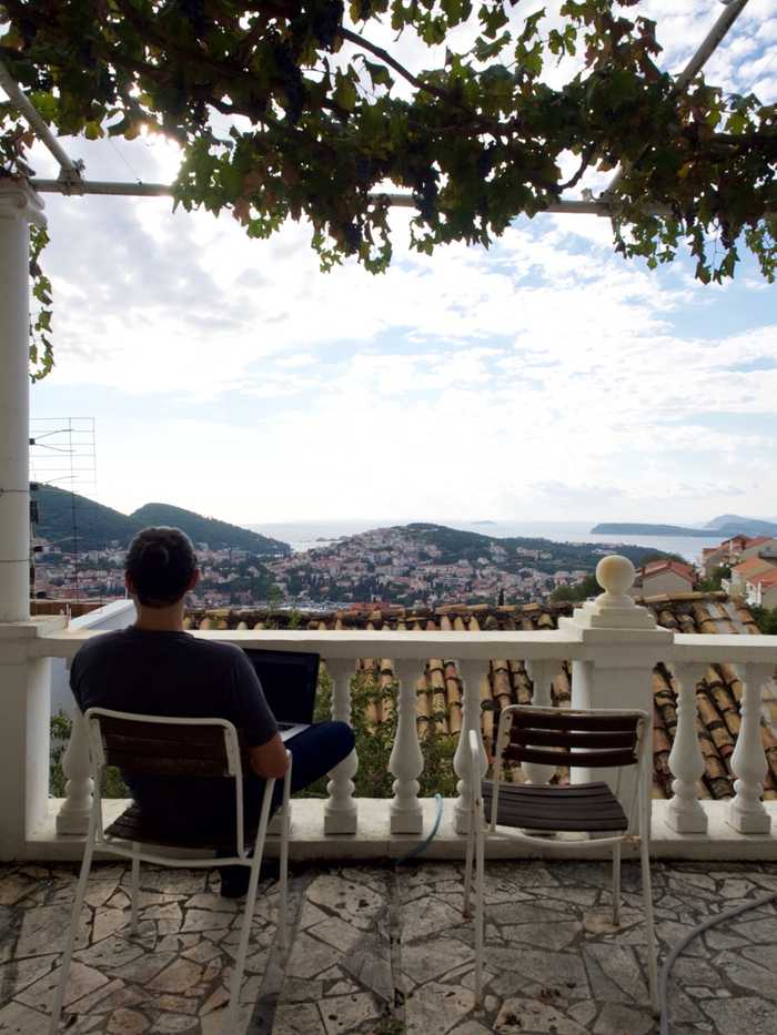 airbnb dubrovnik balcony