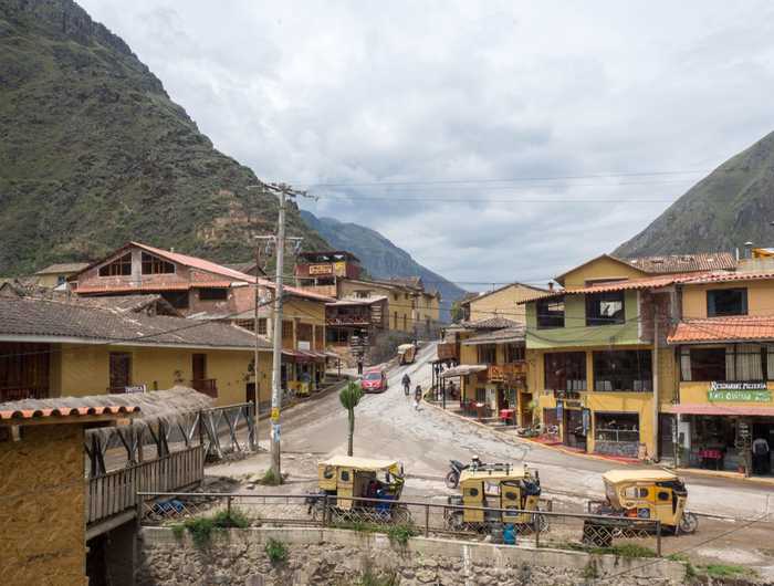 View of Ollantaytambo streets